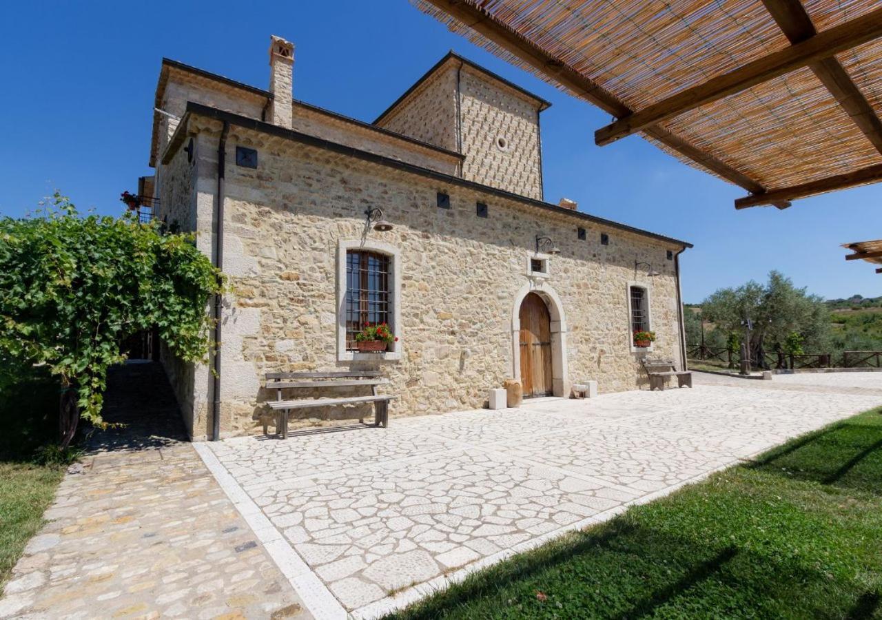 Agriturismo Torre Gialluise Gesualdo Exterior foto