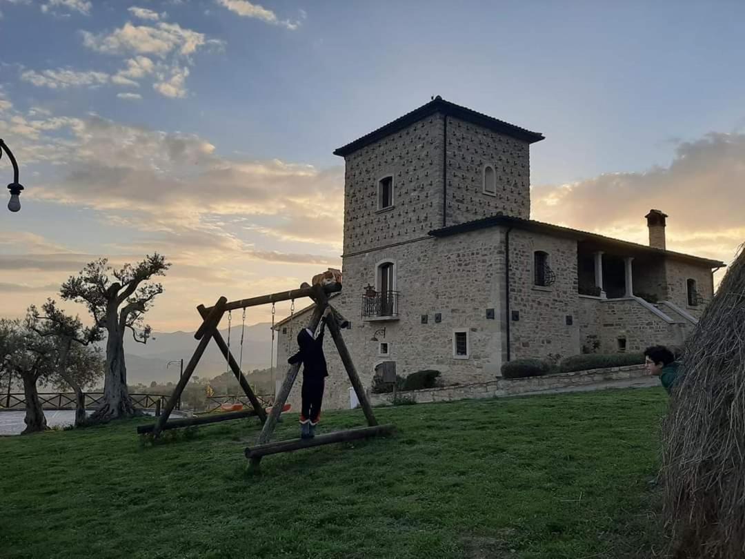 Agriturismo Torre Gialluise Gesualdo Exterior foto