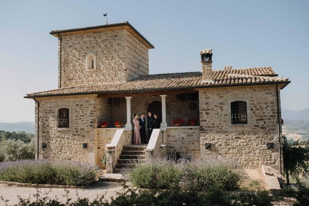 Agriturismo Torre Gialluise Gesualdo Exterior foto
